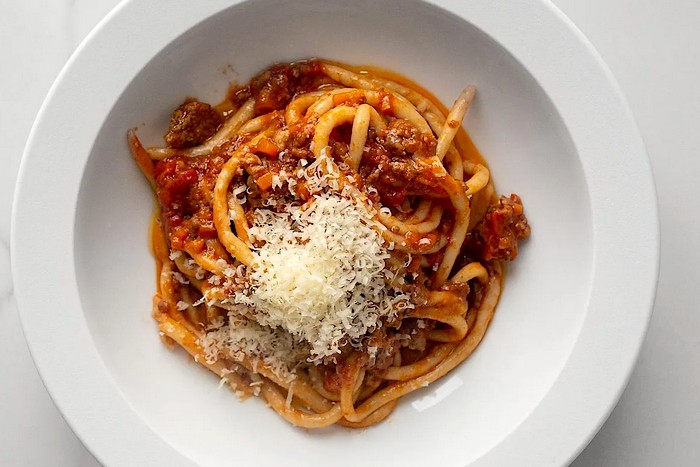 Spaghetti maison sauce Bolognaise (pici al ragù)