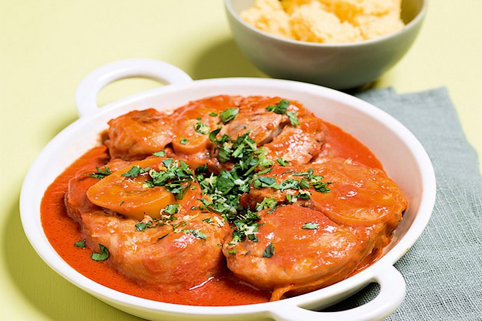 Osso-buco parsemé de gremolata et polenta