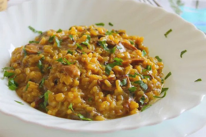 Risotto aux cèpes, au safran et au beurre de truffe