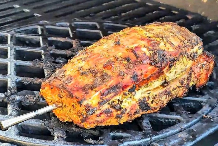 Filet de porc grillé à la moutarde et aux herbes