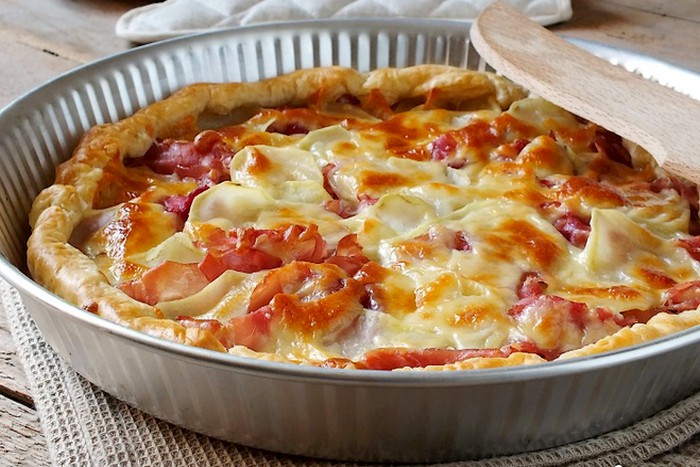 Tarte salée aux pommes de terre et jambon