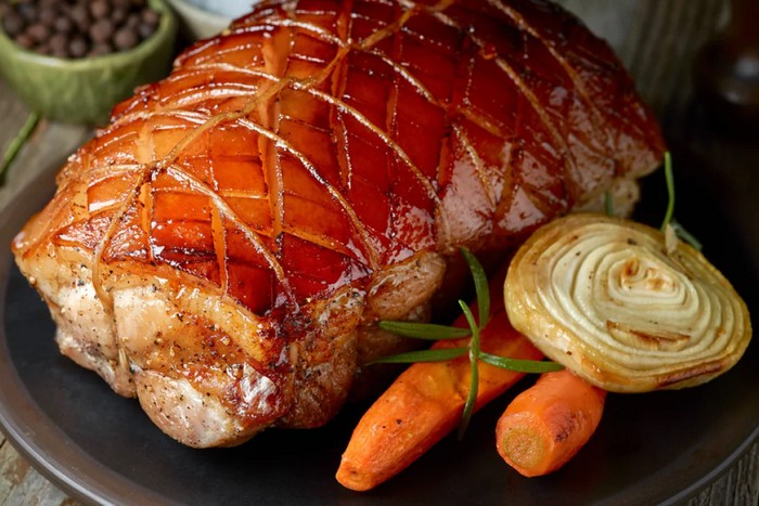 Poitrine de porc rôtie à la moutarde