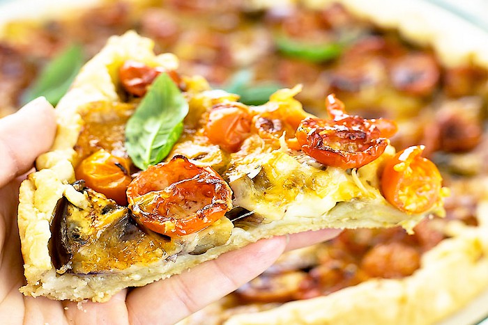 La tarte salée à la parmigiana