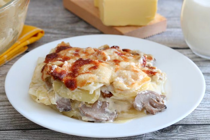 Parmigiana aux champignons et pommes de terre